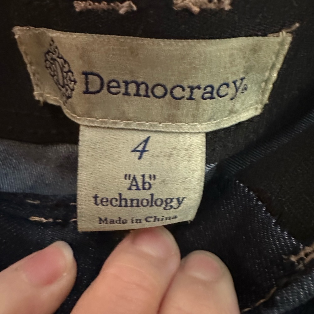 Democracy “Ab" solution Jeans Size 4 EUC - Picture 8 of 12
